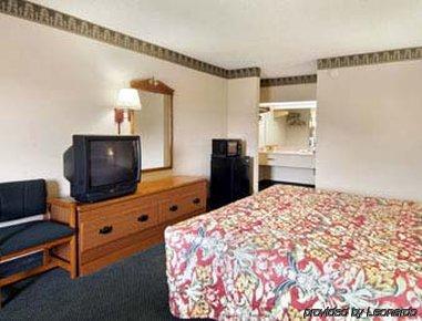 Super 8 Newnan Quarto foto